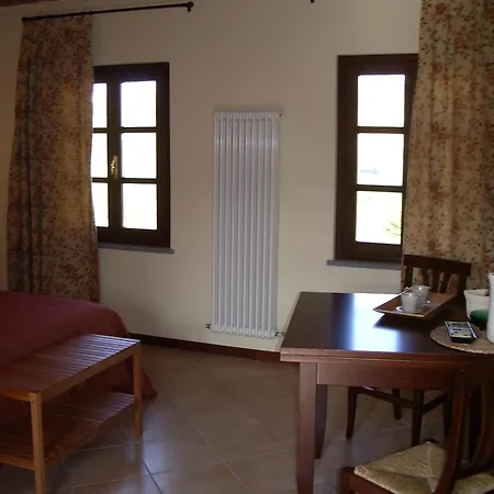 Cascina Gaione Via Gallina,18b 12052 Cn